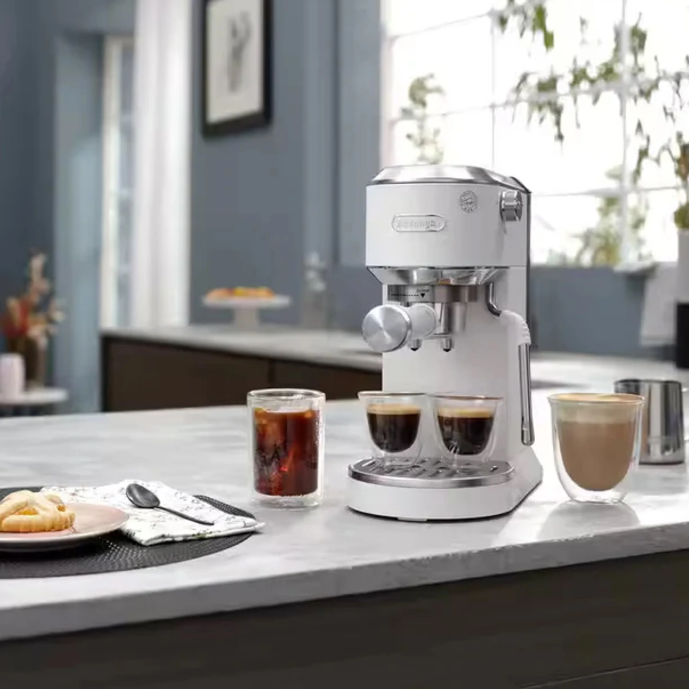 DeLonghi Dedica Duo Espresso Machine - Image 20