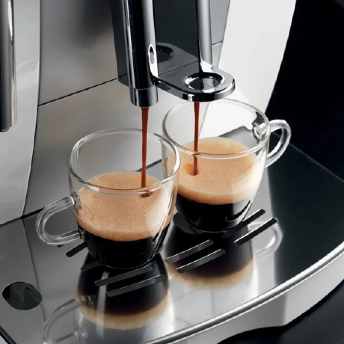 Refurbished - DeLonghi Magnifica S ECAM23210SB Superautomatic Espresso Machine - Silver - Image 3